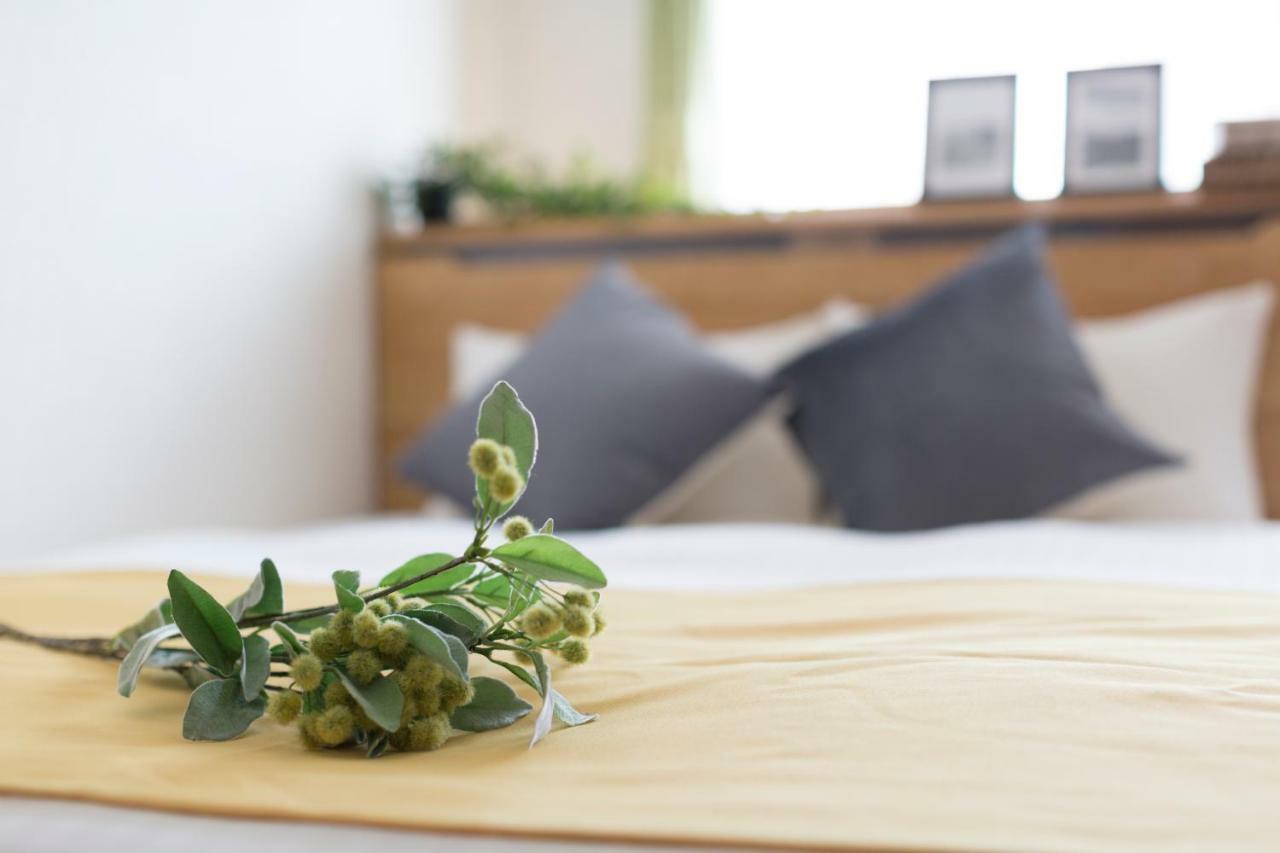 Sky Garden Hakata Aparthotel Fukuoka  Kültér fotó